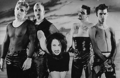 U2