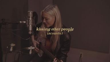 Kissing Other People