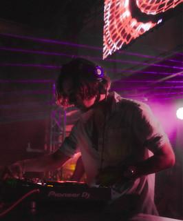 MN