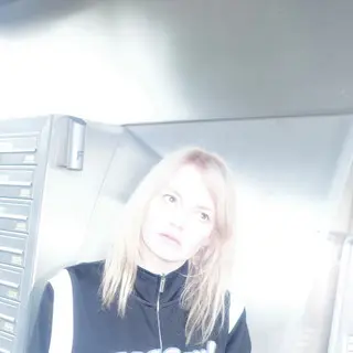 U