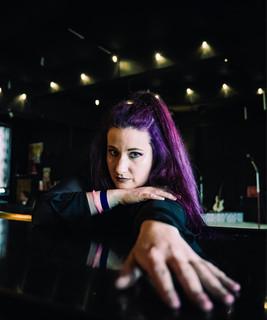 GF
