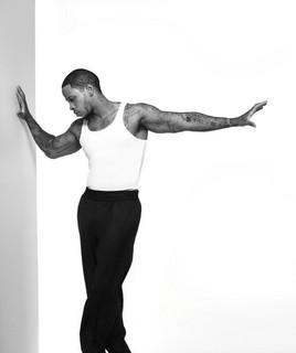 V