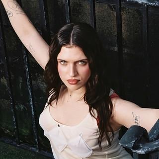 MM