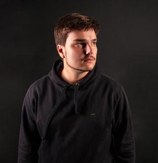 EF