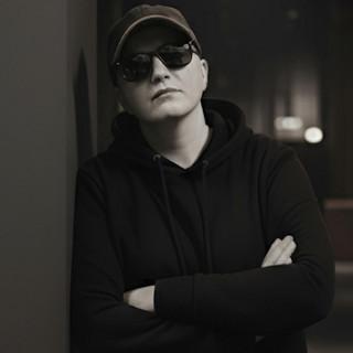 BG