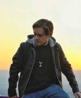 SR