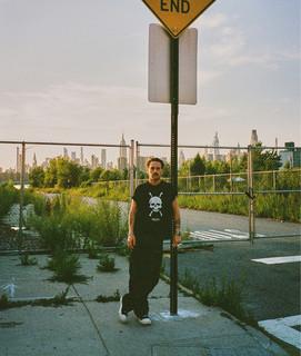 LA