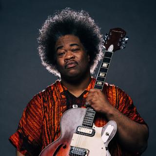 JJ