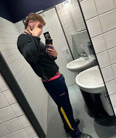 SR