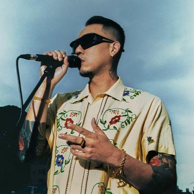 SM