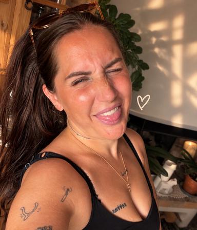 DM