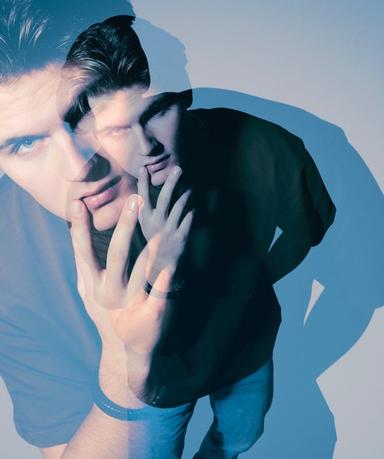 DØ
