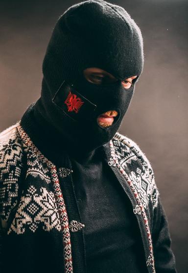 V