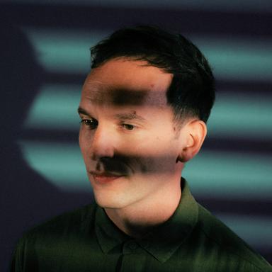 CN