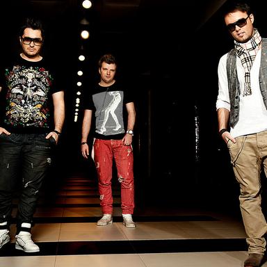 Beautiful Days (Yves Larock Remix Radio Edit)