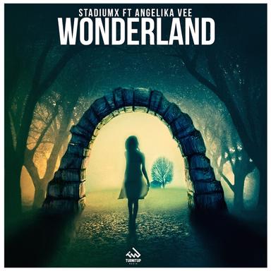 Wonderland (feat. Angelika Vee) - Radio Edit